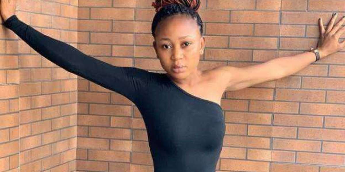 Ghana actress who posted nude photo freed on bail